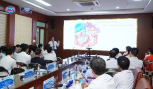 TS.BS Trần Công Duy Long - Khoa Ngoại gan mật tuỵ, BV Đại học Y Dược TP Hồ Chí Minh trình bày nội dung: Điều trị phẫu thuật ung thư đại trực tràng di căn gan.
